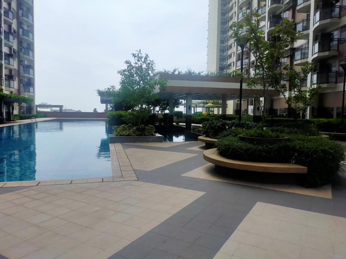 帕赛The Radiance Manila Bay公寓式酒店 外观 照片