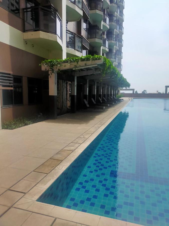 帕赛The Radiance Manila Bay公寓式酒店 外观 照片